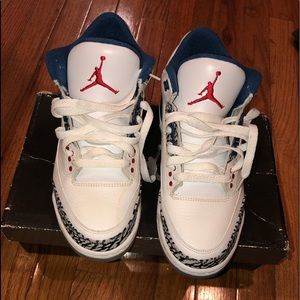 Tru Blues 3’s Jordan’s mint conditions